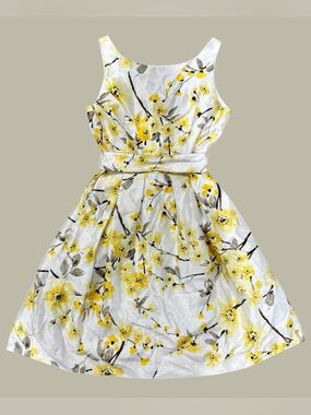 Jessica Howard Floral Fit & Flare Dress Size 8 Pockets